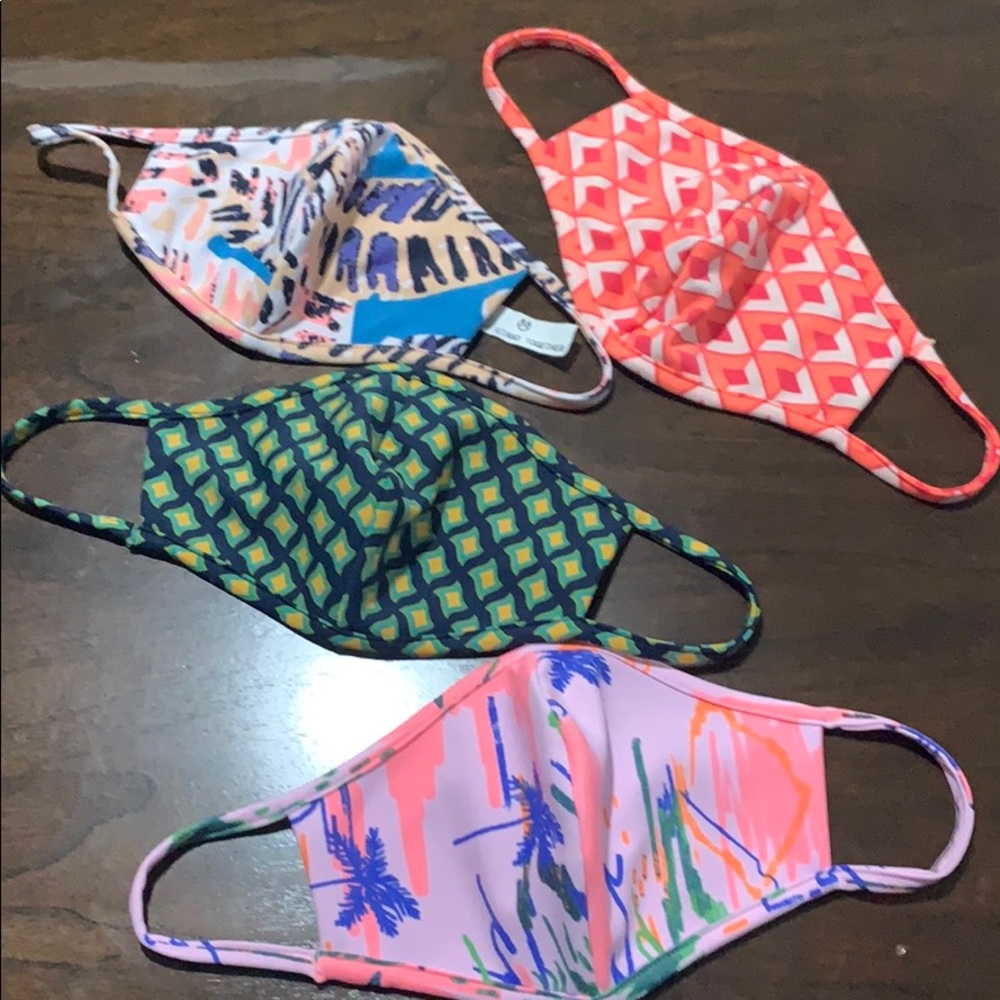 4 facemasks